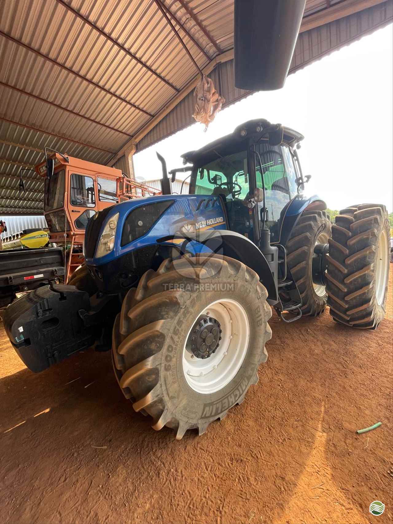 NEW T7 260 de Terra Premium